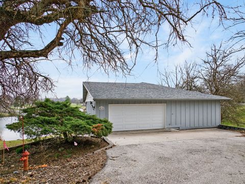 Tiny photo for 516 Crestview Drive, Sherrard, IL 61281 (MLS # 12605032)