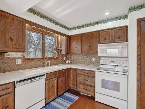 Tiny photo for 516 Crestview Drive, Sherrard, IL 61281 (MLS # 12605032)