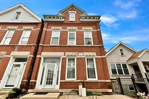 918 W 35th Place Chicago IL 60609