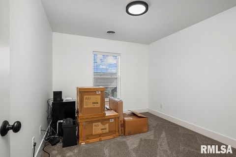 Tiny photo for 3043 SHANES Way, Bettendorf, IA 52722 (MLS # QC4269983)