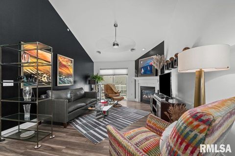 Tiny photo for 3043 SHANES Way, Bettendorf, IA 52722 (MLS # QC4269983)