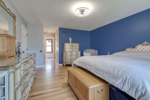 Tiny photo for 914 Somerset Acres, New Lenox, IL 60451 (MLS # 12596298)