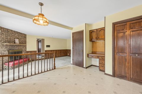 Tiny photo for 5017 Kenneth Drive, Crystal Lake, IL 60014 (MLS # 12597205)