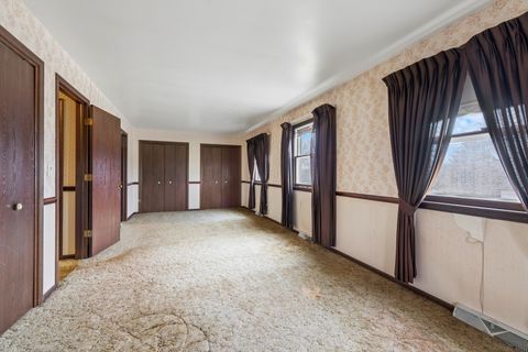 Tiny photo for 5017 Kenneth Drive, Crystal Lake, IL 60014 (MLS # 12597205)