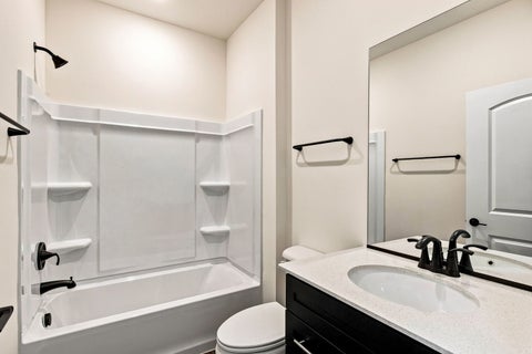 Tiny photo for 6201 Links Drive #24001, Woodridge, IL 60517 (MLS # 12749884)