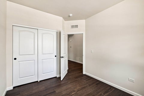 Tiny photo for 6201 Links Drive #24001, Woodridge, IL 60517 (MLS # 12749884)