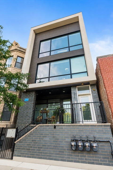 Photo of 1217 N California Avenue #3, Chicago, IL 60622 (MLS # 12646891)