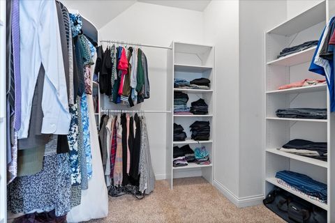 Tiny photo for 1134 W ADDISON Street, Chicago, IL 60613 (MLS # 12486764)
