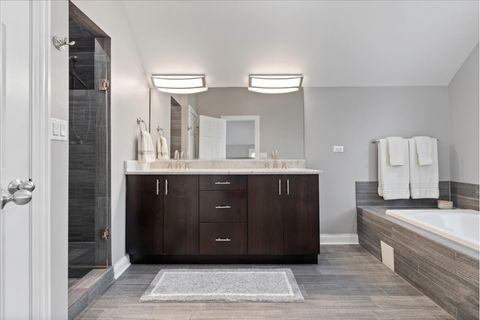 Tiny photo for 1134 W ADDISON Street, Chicago, IL 60613 (MLS # 12486764)
