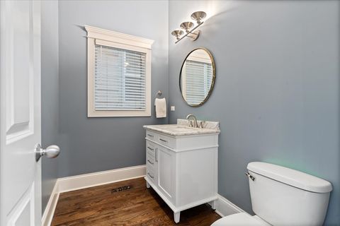 Tiny photo for 1134 W ADDISON Street, Chicago, IL 60613 (MLS # 12486764)