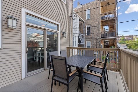 Tiny photo for 1134 W ADDISON Street, Chicago, IL 60613 (MLS # 12486764)