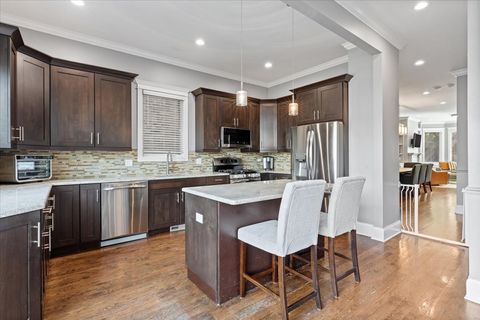 Tiny photo for 1134 W ADDISON Street, Chicago, IL 60613 (MLS # 12486764)