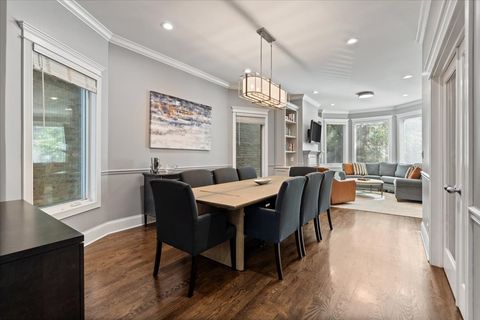 Tiny photo for 1134 W ADDISON Street, Chicago, IL 60613 (MLS # 12486764)