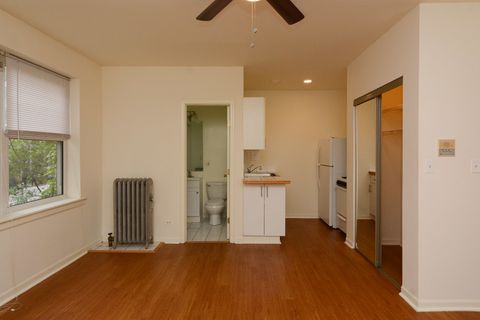 Tiny photo for 4241 N KENMORE Avenue #108, Chicago, IL 60613 (MLS # 12524928)