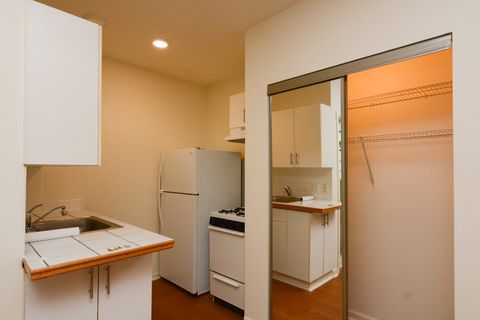Tiny photo for 4241 N KENMORE Avenue #108, Chicago, IL 60613 (MLS # 12524928)