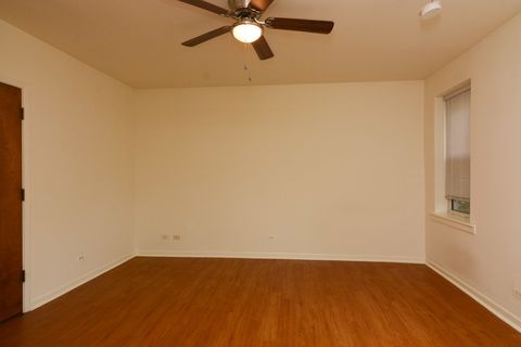 Tiny photo for 4241 N KENMORE Avenue #108, Chicago, IL 60613 (MLS # 12524928)