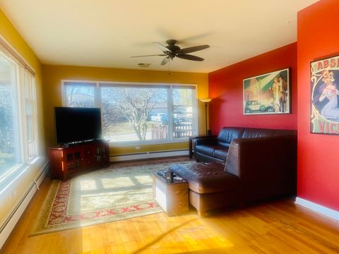 Tiny photo for 465 Poplar Avenue, Antioch, IL 60002 (MLS # 12569271)