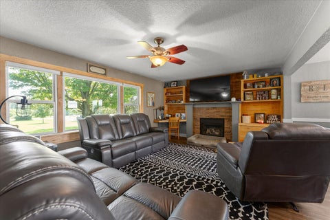 Tiny photo for 2577 County Road 600 E, Dewey, IL 61840 (MLS # 12713865)