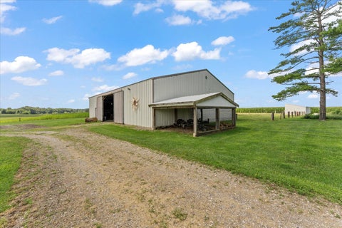Tiny photo for 2577 County Road 600 E, Dewey, IL 61840 (MLS # 12713865)