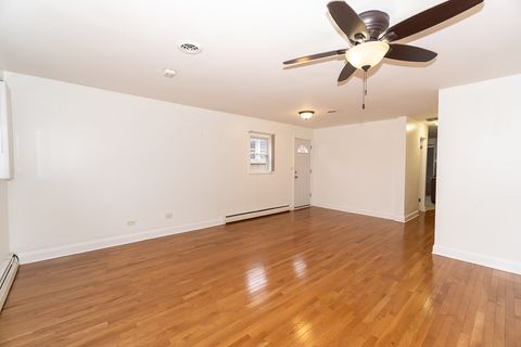 Tiny photo for 4600 Warsaw Avenue, Lyons, IL 60534 (MLS # 12587136)