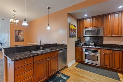 Tiny photo for 5036 N Lockwood Avenue #3, Chicago, IL 60630 (MLS # 12602112)