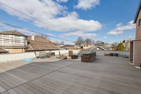 Tiny photo for 5036 N Lockwood Avenue #3, Chicago, IL 60630 (MLS # 12602112)