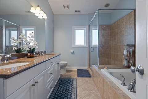 Tiny photo for 5036 N Lockwood Avenue #3, Chicago, IL 60630 (MLS # 12602112)