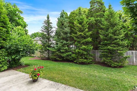 Tiny photo for 4275 Fiona Lane, Lisle, IL 60532 (MLS # 12686269)