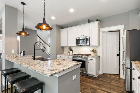 Tiny photo for 4275 Fiona Lane, Lisle, IL 60532 (MLS # 12686269)