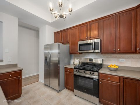 Tiny photo for 31 E Orchard Lane #31, Palatine, IL 60067 (MLS # 12597318)