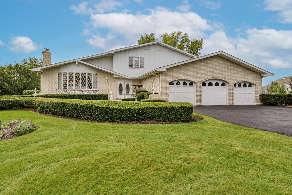 15433 W 163rd Street