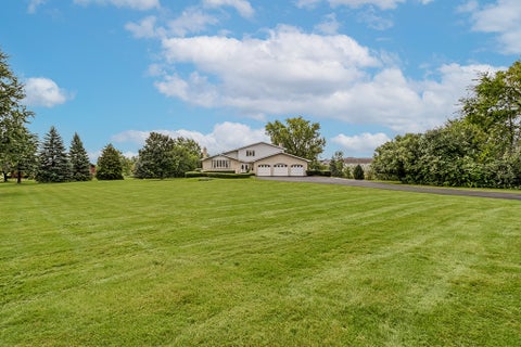 Tiny photo for 15433 W 163rd Street, Homer Glen, IL 60491 (MLS # 12760043)