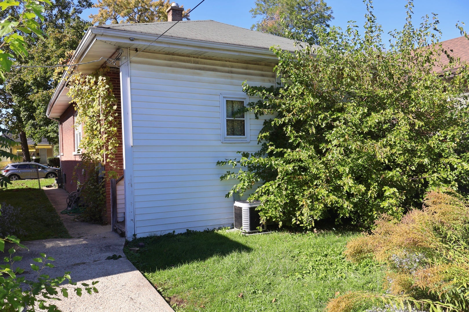 1025 Orchard Avenue