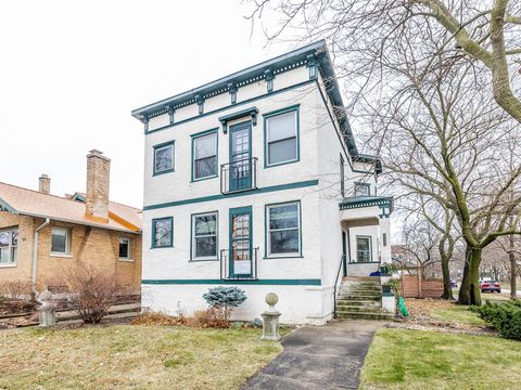 2175 W Touhy Avenue Chicago IL 60645
