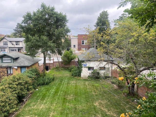 2175 W Touhy Avenue