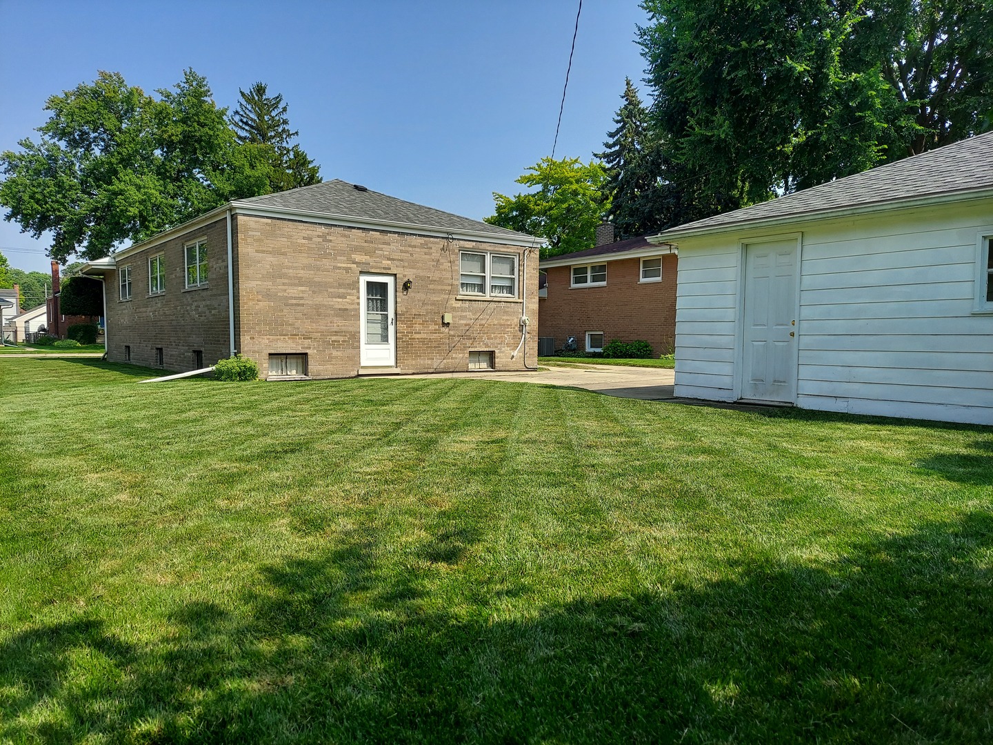326 Kemman Avenue