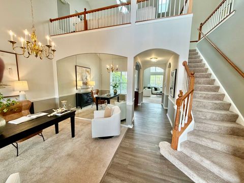 Photo of 305 Ashby Court, Geneva, IL 60134 (MLS # 12630927)