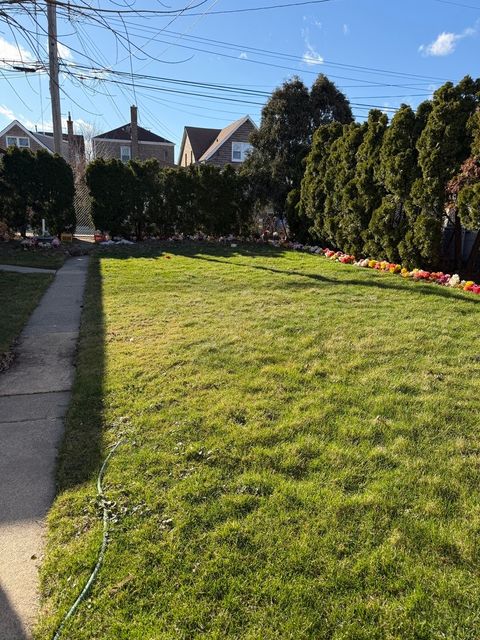 Tiny photo for 10210 S Rhodes Avenue, Chicago, IL 60628 (MLS # 12603148)