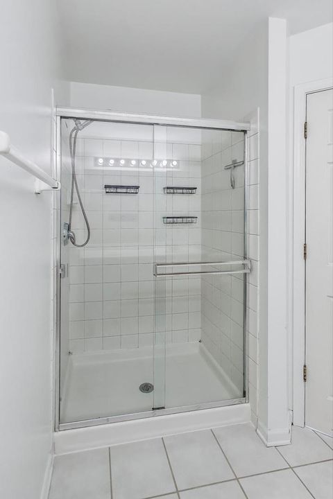 Tiny photo for 39111 N Aberdeen Lane #39111, Beach Park, IL 60087 (MLS # 12377123)