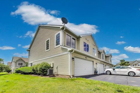 Tiny photo for 39111 N Aberdeen Lane #39111, Beach Park, IL 60087 (MLS # 12377123)