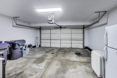 Tiny photo for 39111 N Aberdeen Lane #39111, Beach Park, IL 60087 (MLS # 12377123)