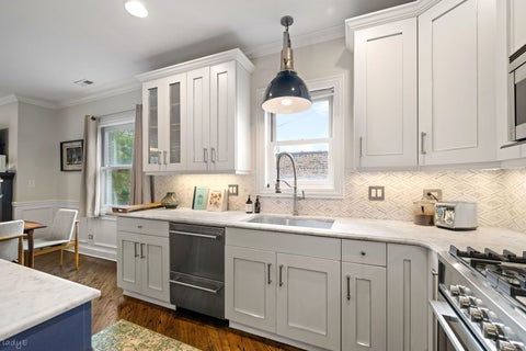 Tiny photo for 1547 N Hudson Avenue #3, Chicago, IL 60610 (MLS # 12751067)