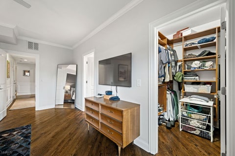 Tiny photo for 1547 N Hudson Avenue #3, Chicago, IL 60610 (MLS # 12751067)