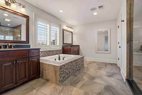 Tiny photo for 11294 York Court, Frankfort, IL 60423 (MLS # 12614085)