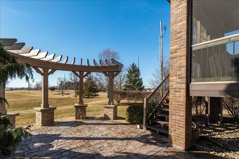 Tiny photo for 28 Prairie Vista Court, Bloomington, IL 61704 (MLS # 12578480)