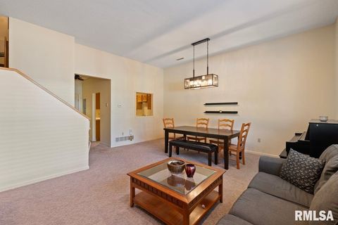 Tiny photo for 1104 KIMBERLY Road #602, Bettendorf, IA 52722 (MLS # QC4269128)