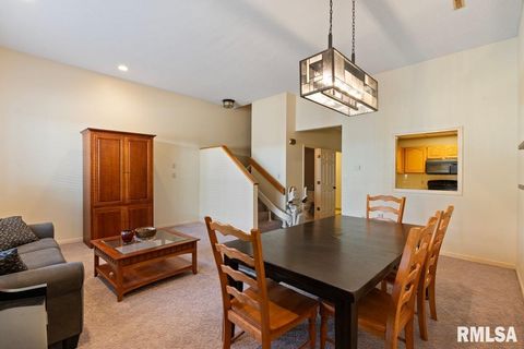 Tiny photo for 1104 KIMBERLY Road #602, Bettendorf, IA 52722 (MLS # QC4269128)