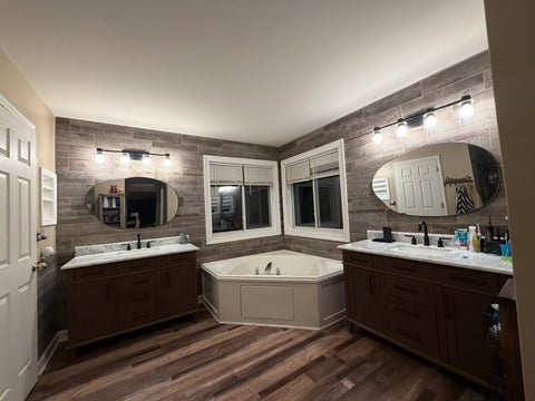Tiny photo for 5408 Cleary Court, Carpentersville, IL 60110 (MLS # 12744019)