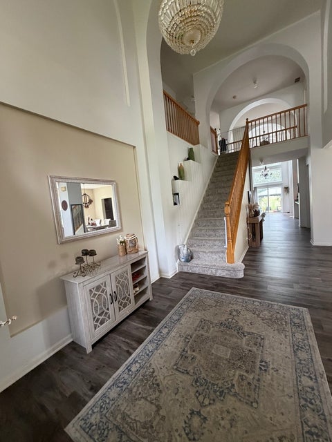 Tiny photo for 5408 Cleary Court, Carpentersville, IL 60110 (MLS # 12744019)