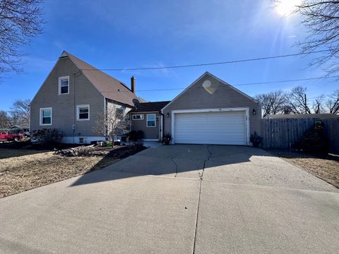 Tiny photo for 1825 18th Avenue, Sterling, IL 61081 (MLS # 12577374)